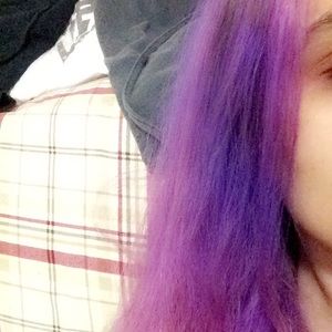 Meet your Posher, Nada